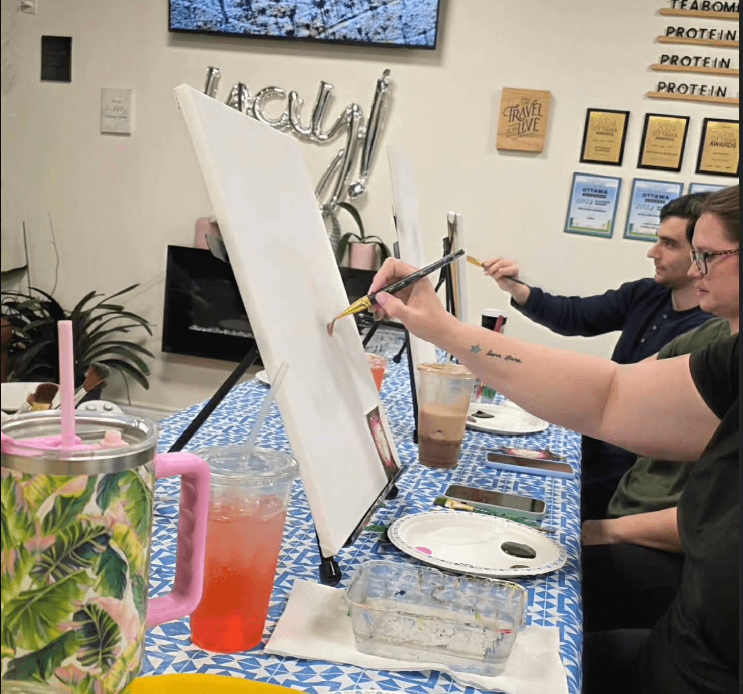 Sip & Shop vendor event